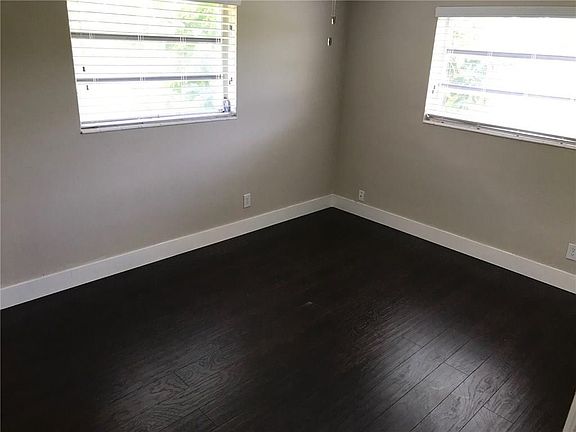 2nd image of 610 N Highland Dr