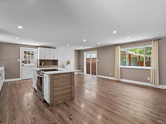 3rd image of 1435 S Zephyr Street