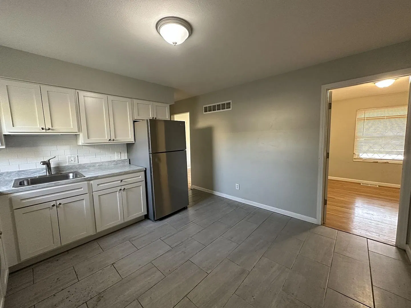 Lovely 3 Bedroom / 1 Bath for Rent - Section 8 Welcome — Photo 4
