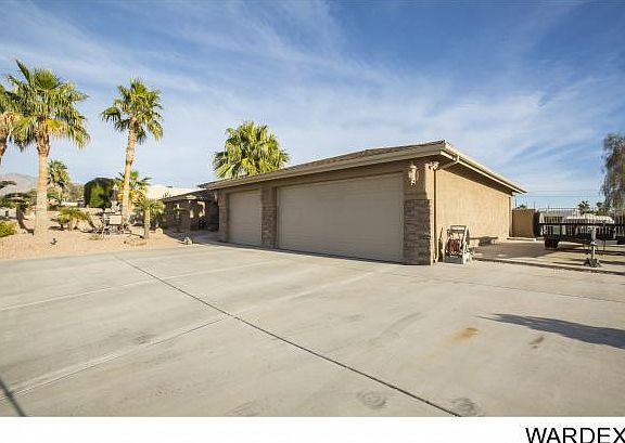 4th image of 2910 Corral Dr