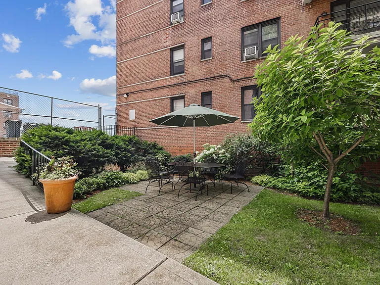 3616 Henry Hudson Pkwy #1FN — Photo 19
