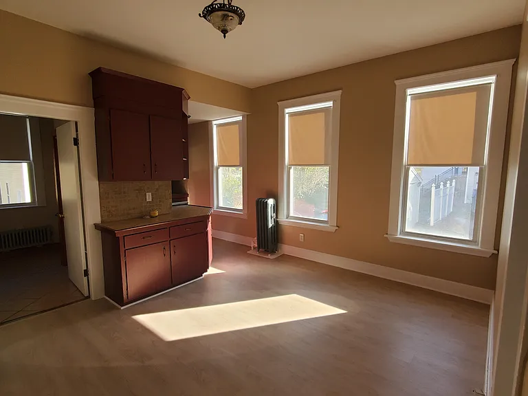 171 Lowell St #1 — Photo 9
