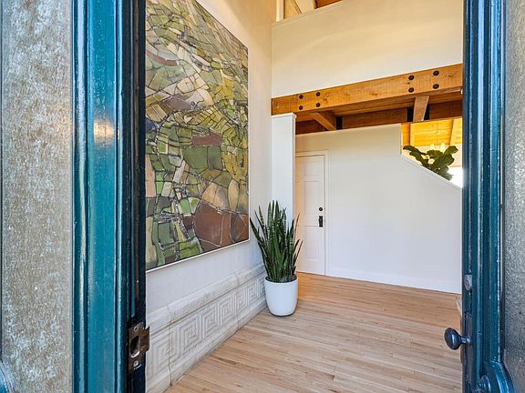 5th image of 125 Summit Avenue