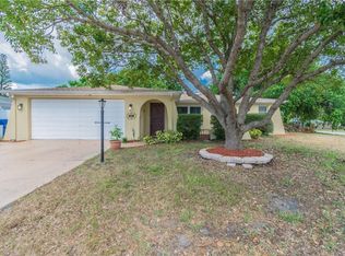 8900 Lido Ln, Port Richey, FL 34668