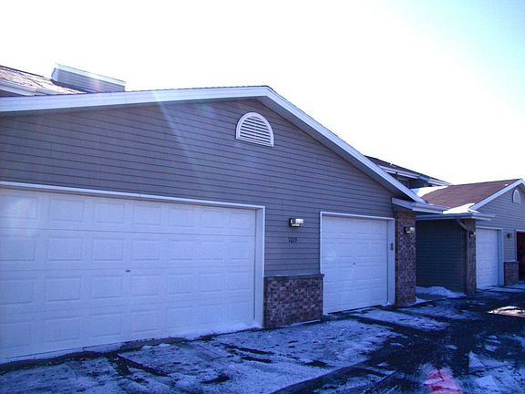 2 Car Garage