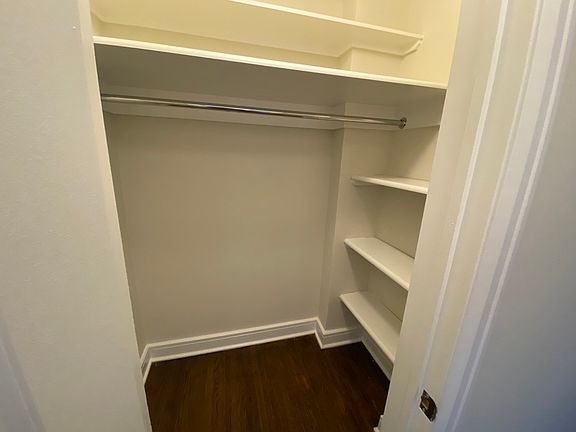 5th image of 210 W 70th St APT 711