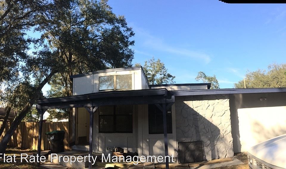 2nd image of 6301 Summit Dr