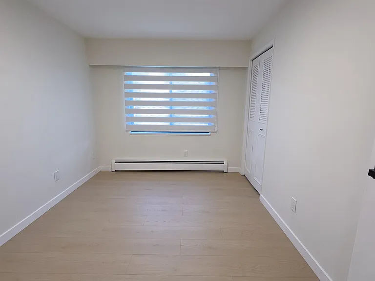 8711 Cullen Cres — Photo 11
