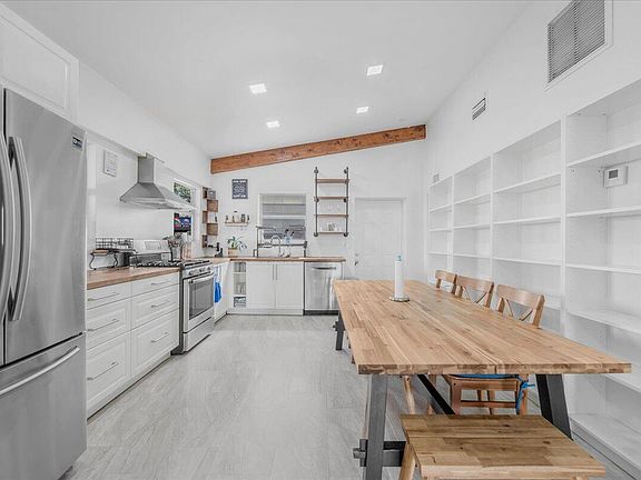 2nd image of 1205 Coffey Road