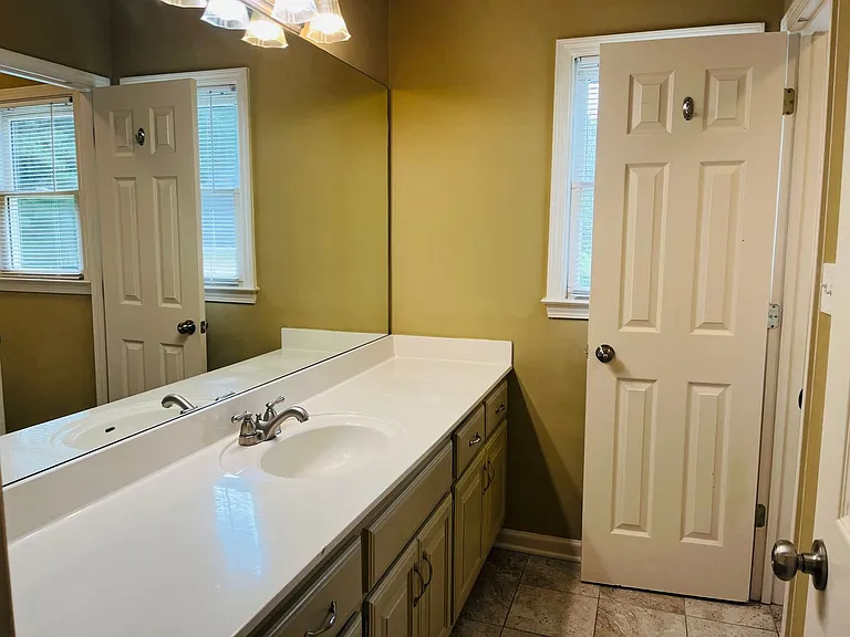 70 Indian Bluff Dr — Photo 33