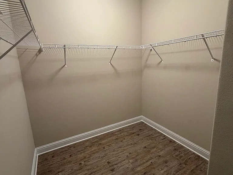 109 Clear Springs Cir — Photo 22