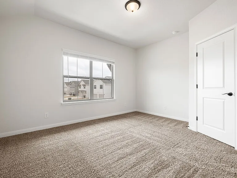2307 Lynwood Bnd #1 — Photo 13