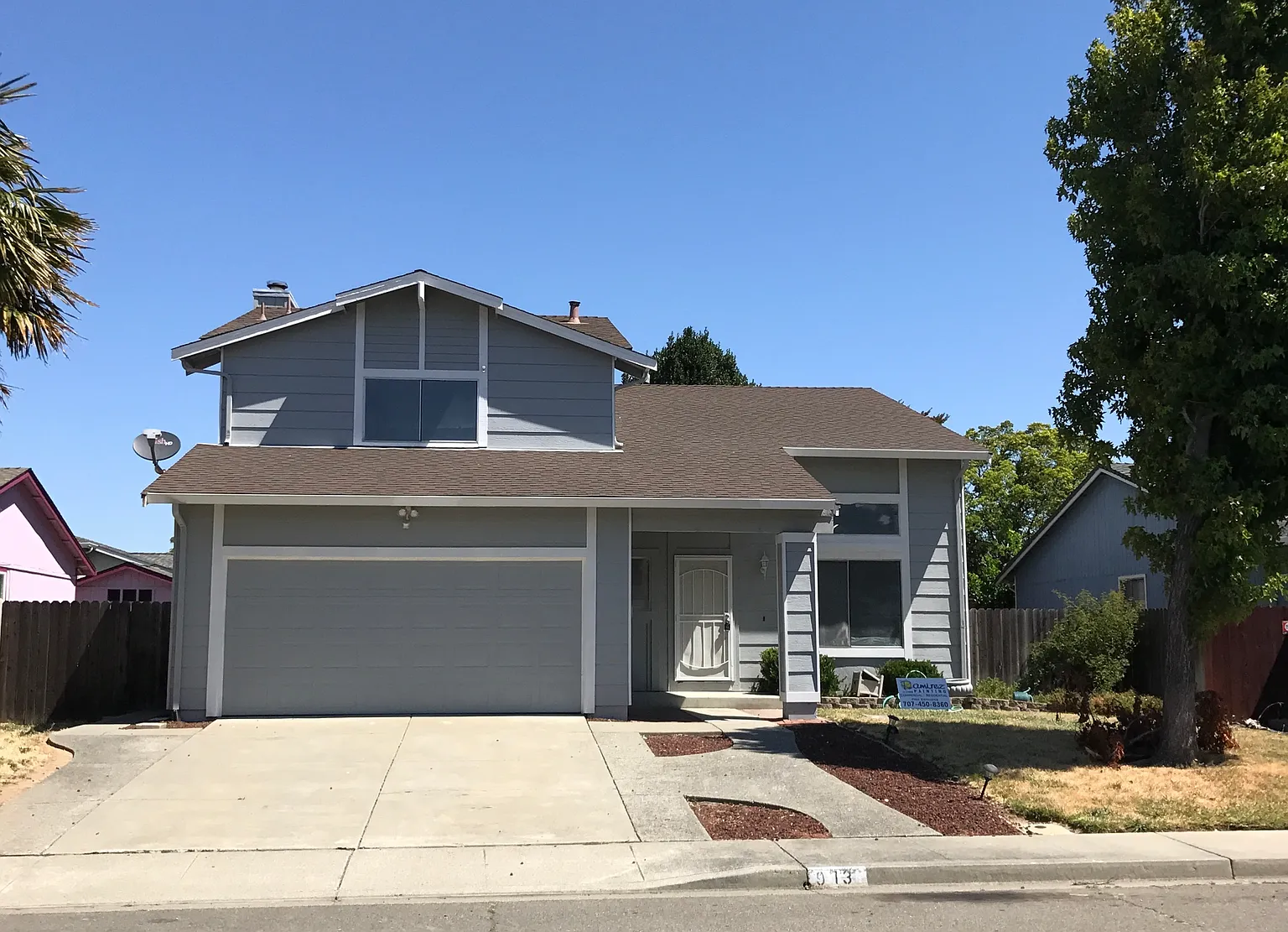913 Heron Dr photo 1