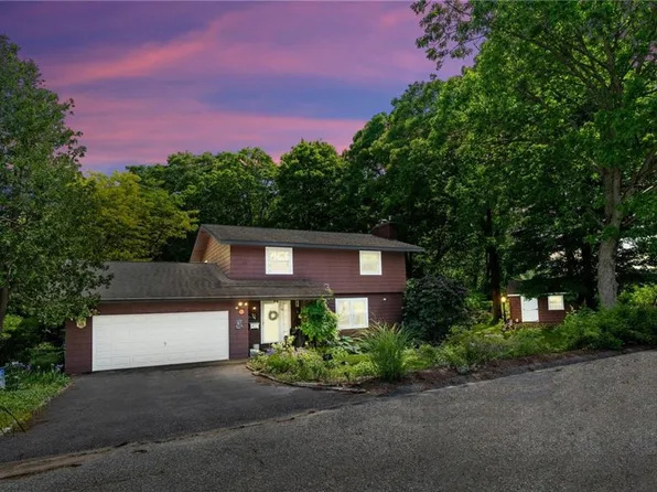 92 Roberge Ave, Woonsocket, RI 02895