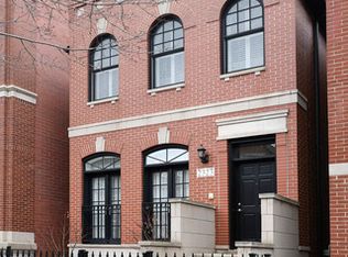 2323 N Southport Ave, Chicago, IL 60614