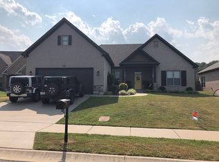 325 Hallelujah Dr, Conway, AR 72034