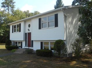 347 Southampton Rd, Westfield, MA 01085