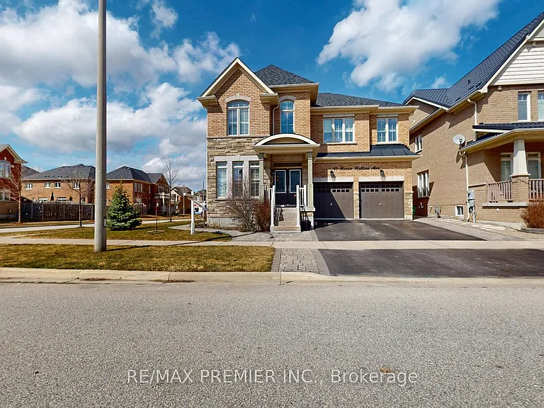 48 Heron Hollow Ave — Photo 1