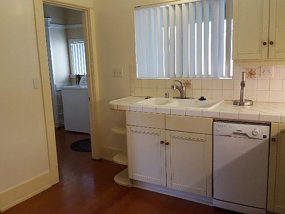 Remodel kitchen with dishwasher