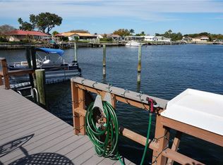 3717 46th Ave S APT 7, Saint Petersburg, FL 33711