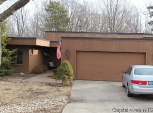 12 W Washington Pl, Springfield, IL 62702
