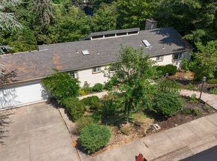 1915 W 29th Ave, Eugene, OR