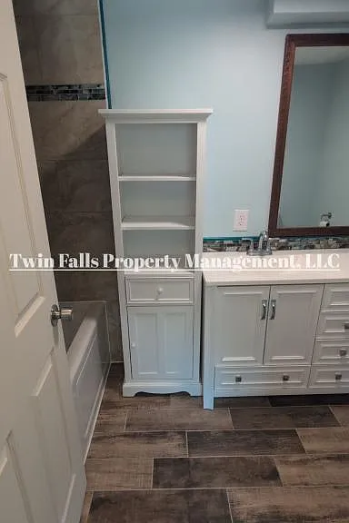 3073 Vickie Ln — Photo 28