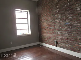 Rented by Rennit Inc.