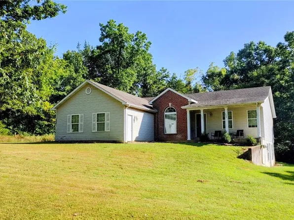 8841 Ridgecrest Dr, Valles Mines, MO 63087