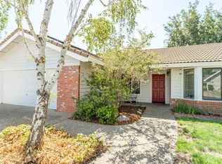 813 Carrion Cir, Winters, CA 95694