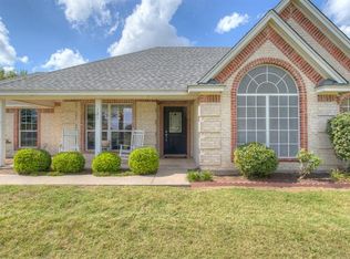 121 Savannah Dr, Brock, TX 76087