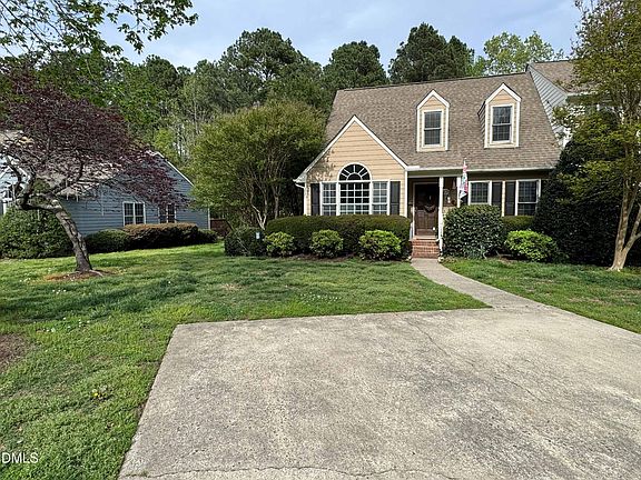 3rd image of 1219 Cranebridge Pl