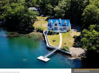 23 Barrows Rd, Boothbay Harbor, ME 04538