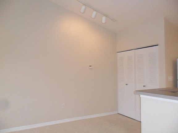 5th image of 10410 White Lake Ct