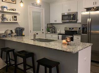 5599 Nix Rd, Fayetteville, NC 28314