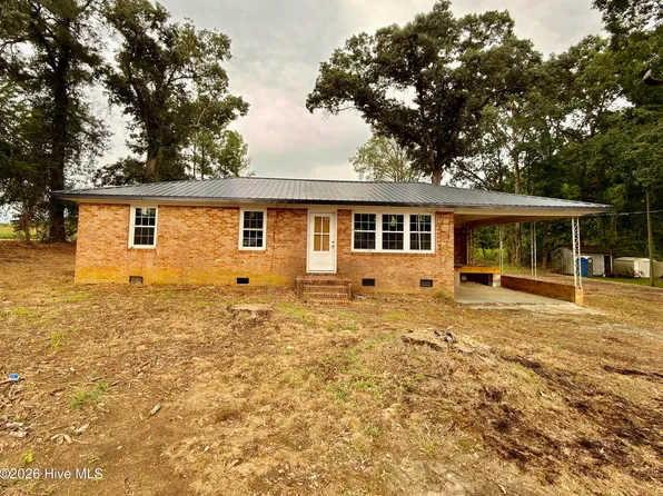 928 Oak Grove Inn Road, Selma, NC 27576