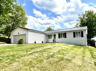 112 High St, Pomeroy, OH 45769