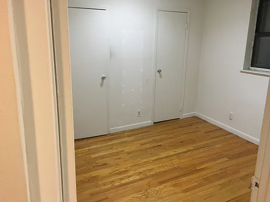 Rented by New York City Apartments | media 16