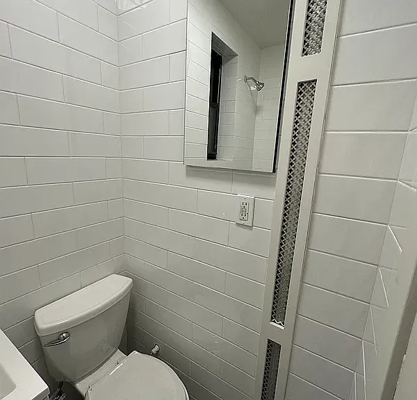 448 W 57th St #1B — Photo 10