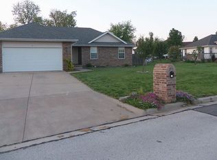 301 W Southview St, Willard, MO 65781