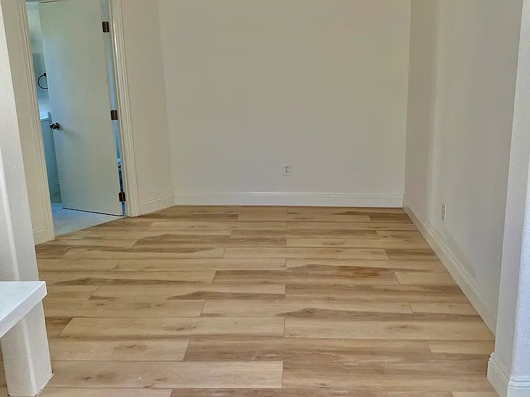 2336 Curtis St #D — Photo 8