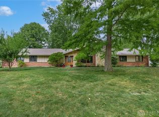 5440 Royalwood Dr, Dayton, OH 45429