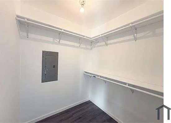 418 Clover Ln — Photo 15
