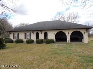 9522 La Hwy 696, Abbeville, LA 70510