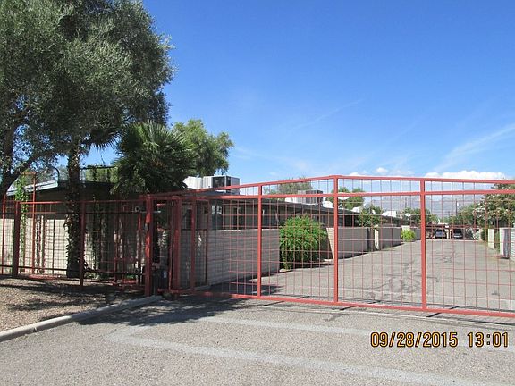 2nd image of 3031 E Blacklidge Dr #9