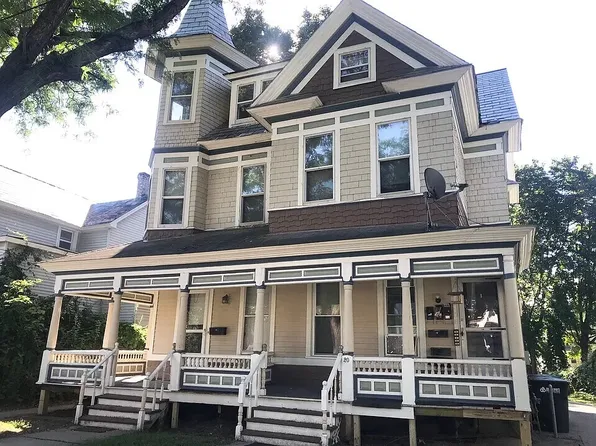 20 Grove Ave APT 3B, Glens Falls, NY 12801