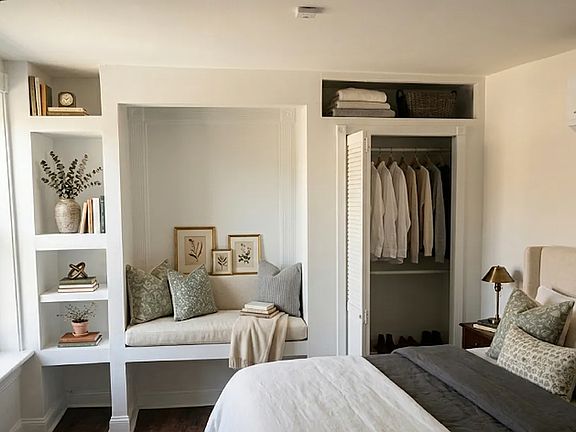 3rd image of 381 Myrtle Ave #4