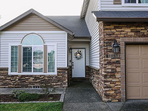 2nd image of 10012 NE 95th Ct
