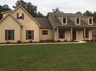 132 Lambdin Cir, Barnesville, GA 30204