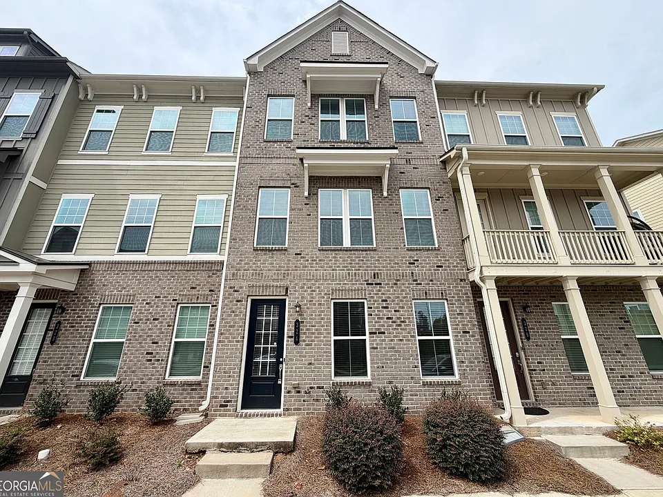 324 Overture Ct
